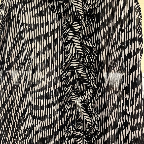 COPY - Anne Klein top black and white size xl - Picture 9 of 17